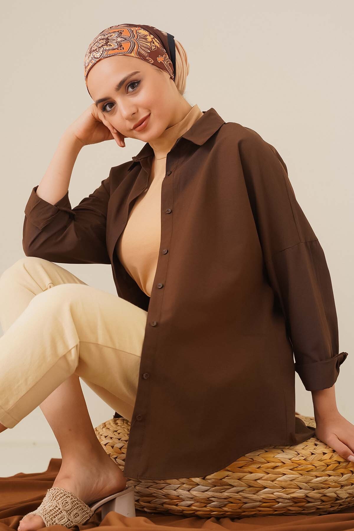 Bigdart Chemise basique oversize modeste 103901 marron