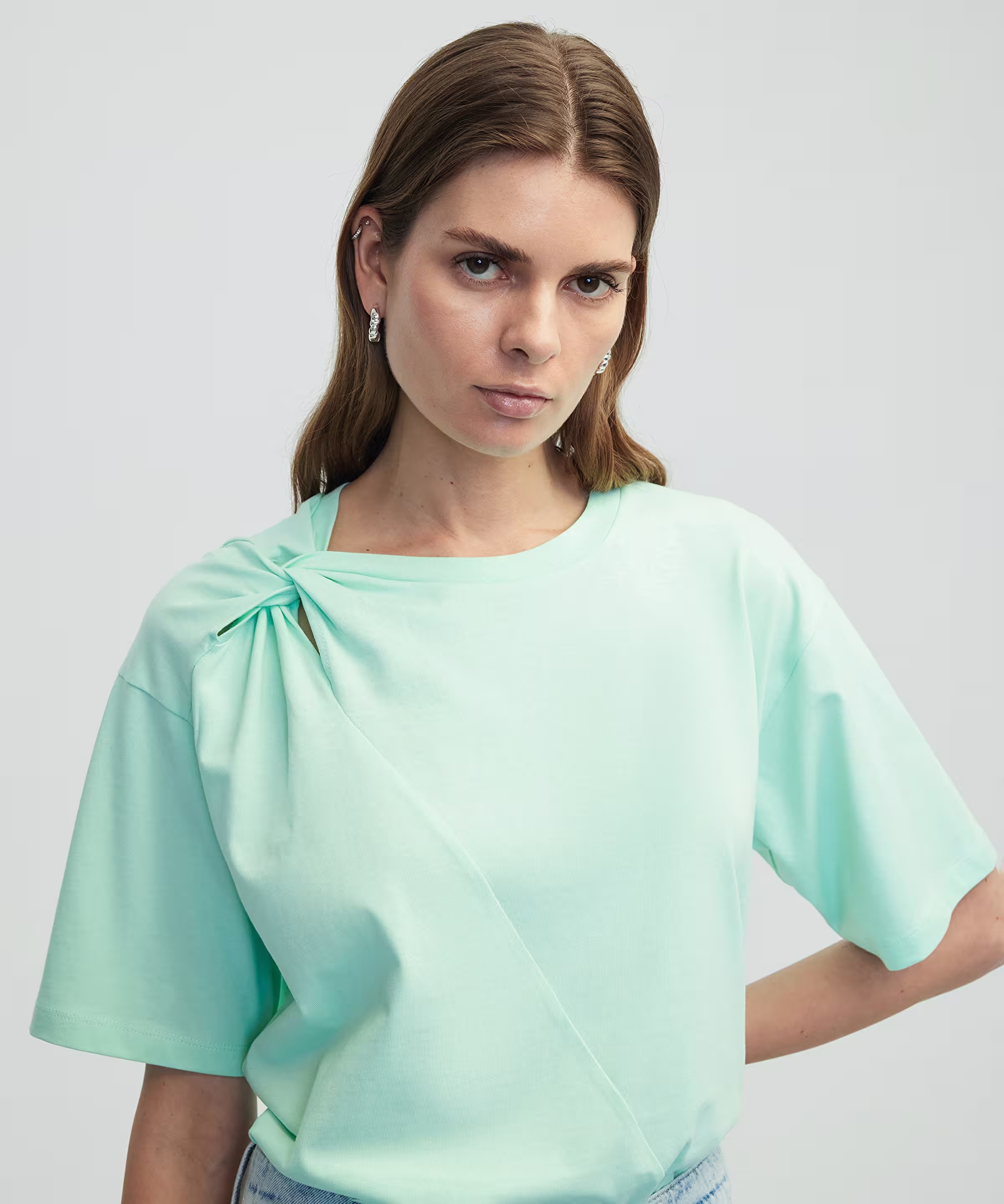 İpekyol Asimetrik Burgulu Kadın T-shirt IS1250070255 (IS1250070255) Mint Yeşili