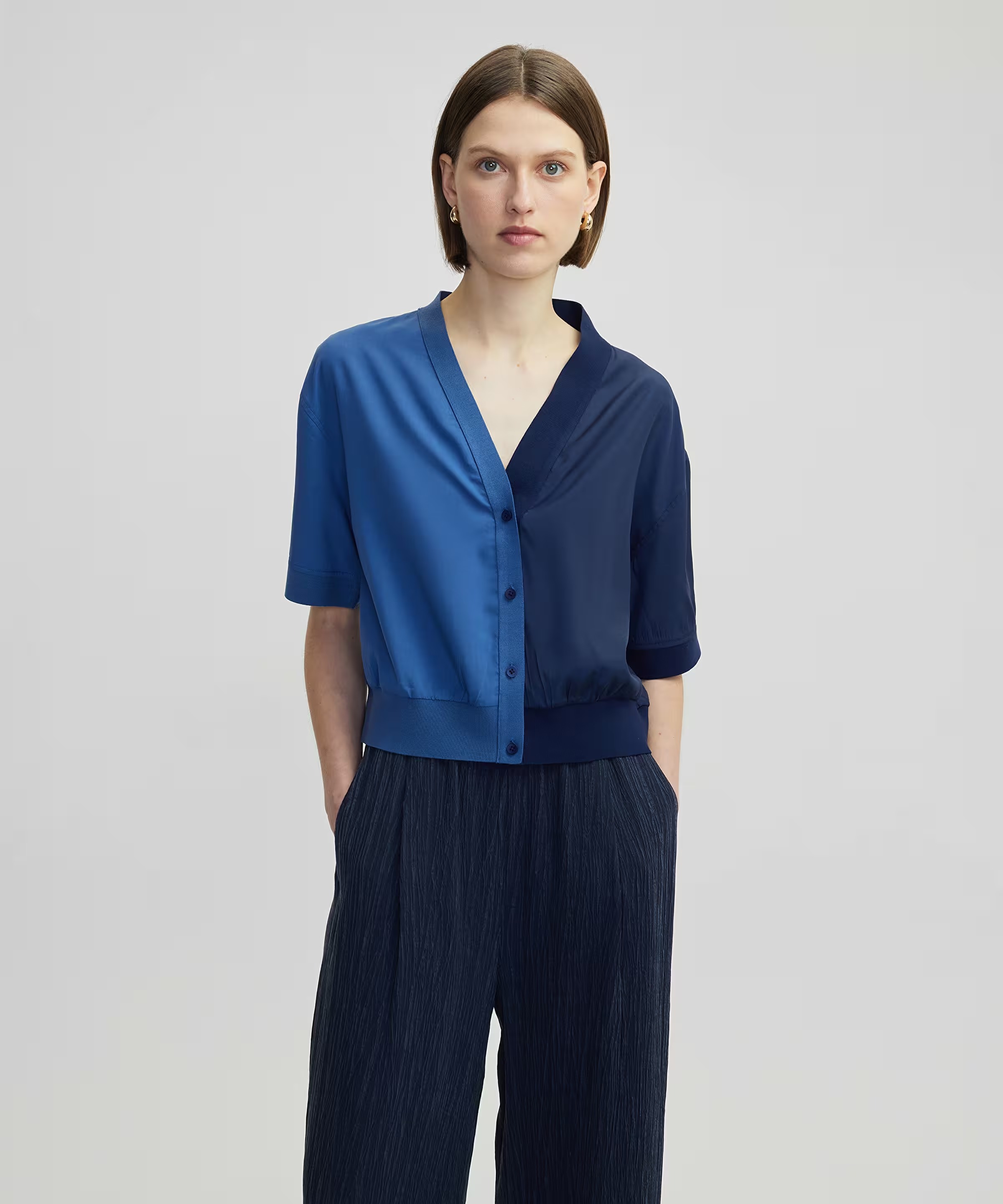 İpekyol Colorblock V Yaka Kadın Bluz IS1250006162 (IS1250006162) Lacivert