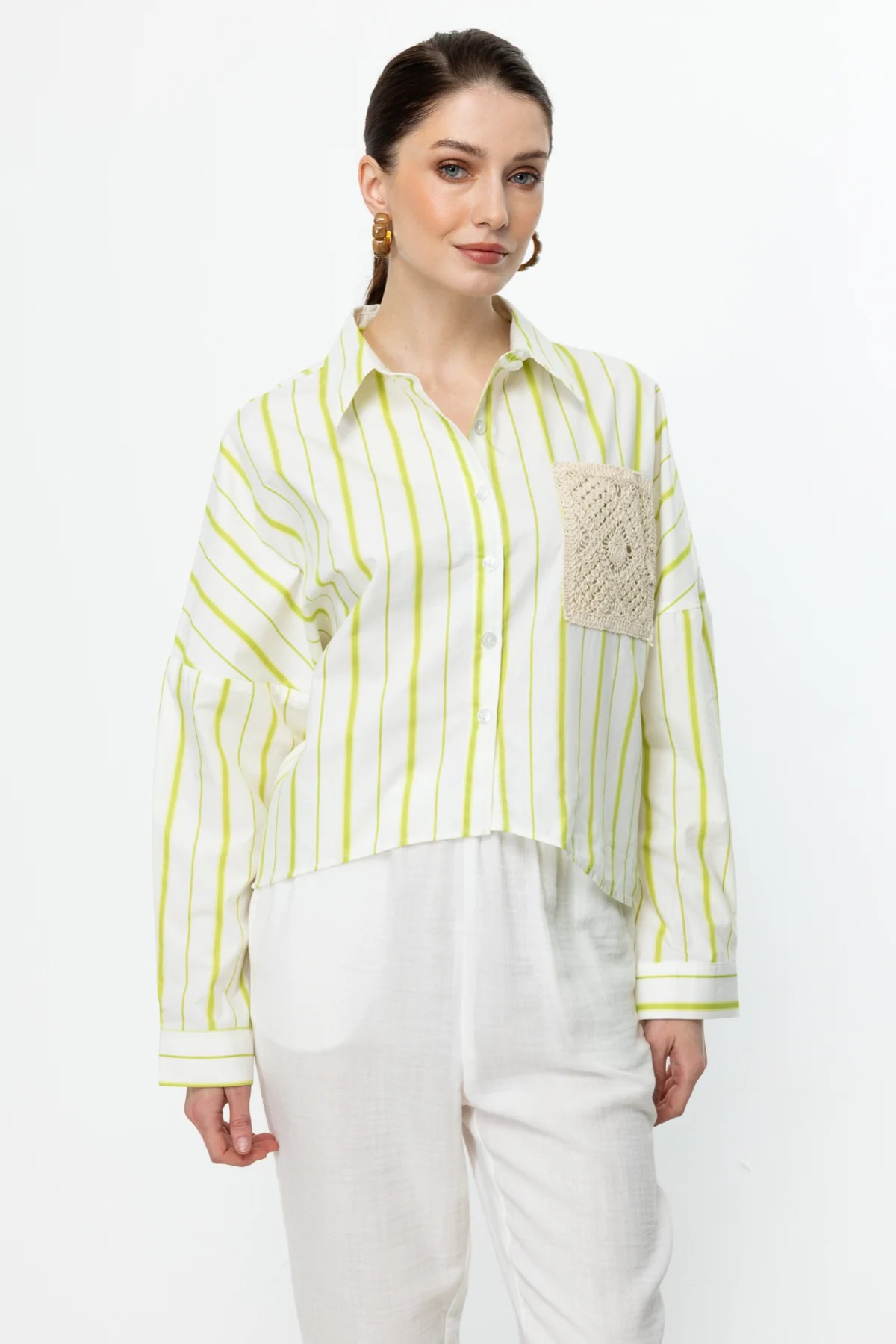 On Fashion Cebi Dantel Detaylı Kadın Çizgili Gömlek 25Y.ON.GML.56530.01 (25Y.ON.GML.56530.01) Yeşil