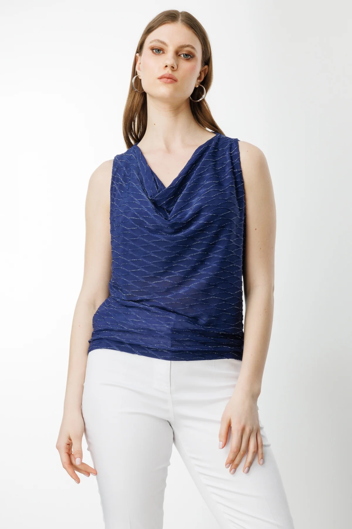 On Fashion Degaje Yaka Kolsuz Simli Kumaş Kadın Bluz 25Y.ON.BLZ.51345.01 (25Y.ON.BLZ.51345.01) Lacivert