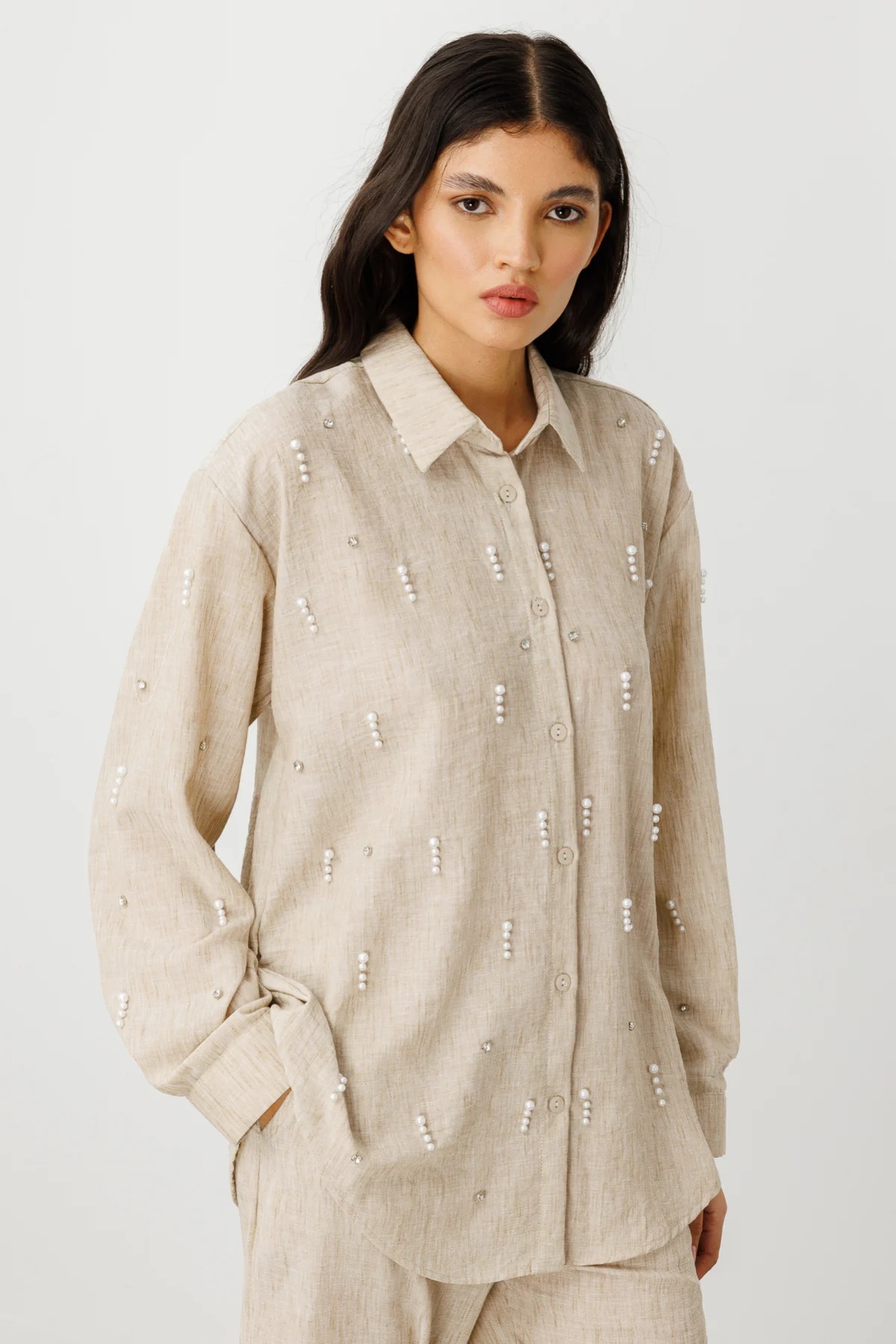 On Fashion Önü İncili Oversize Kadın Gömlek 25Y.ON.GML.56538.01 (25Y.ON.GML.56538.01) Bej