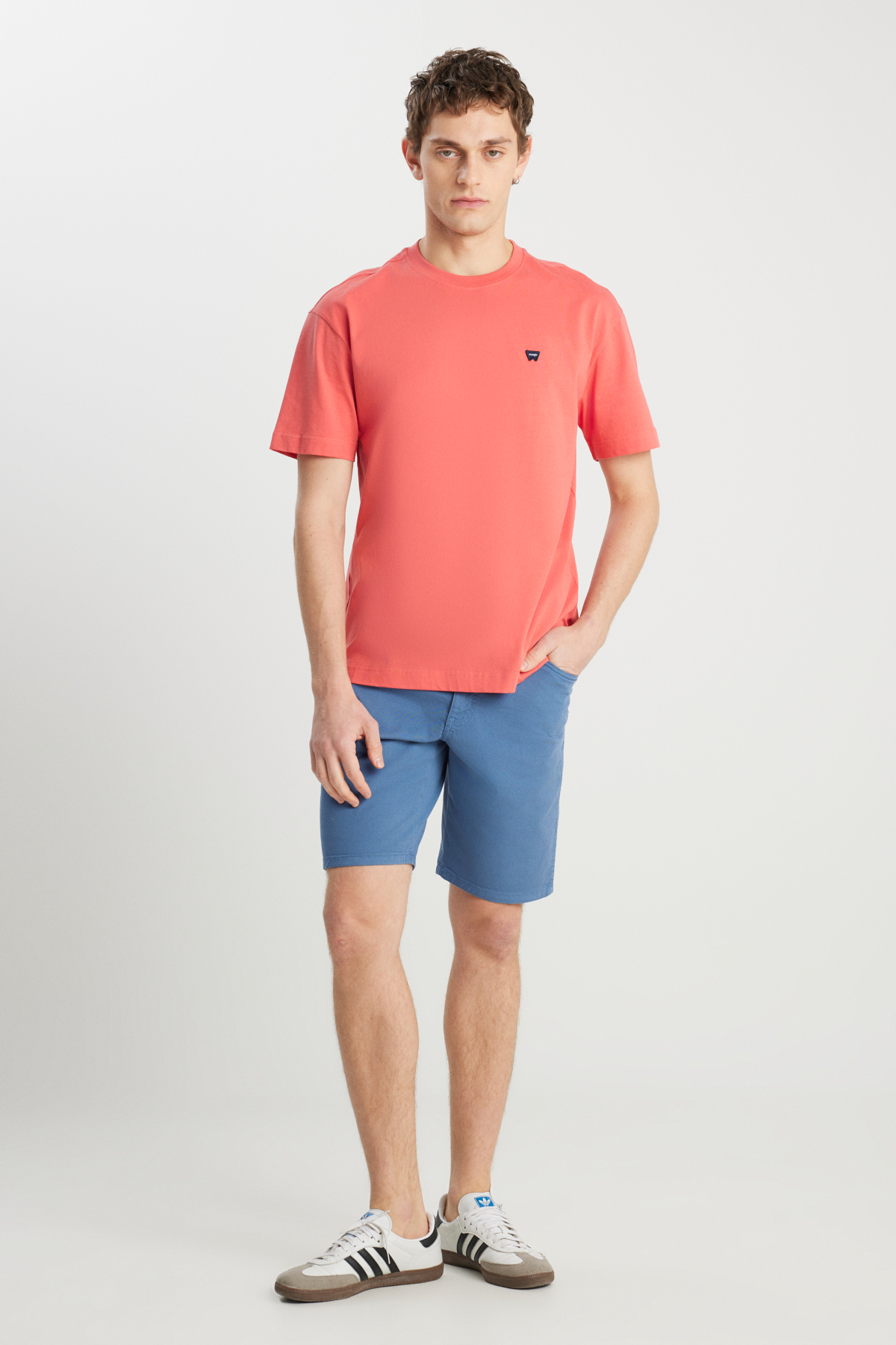 Wrangler Relaxed Fit Small Logo Erkek T-shirt MW7NM20387733L (MW7NM20387733L) Narçiçeği