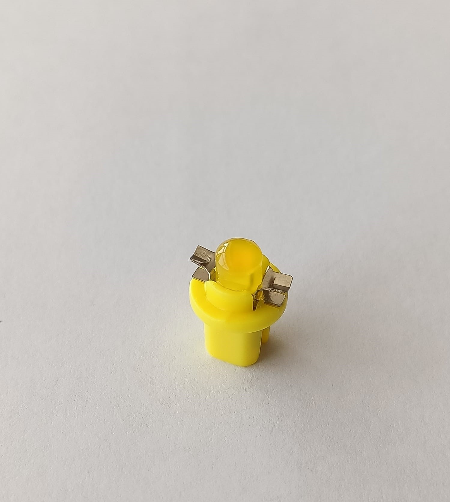 Spechton B8.5 0,24 W Gösterge Ampulü Sarı