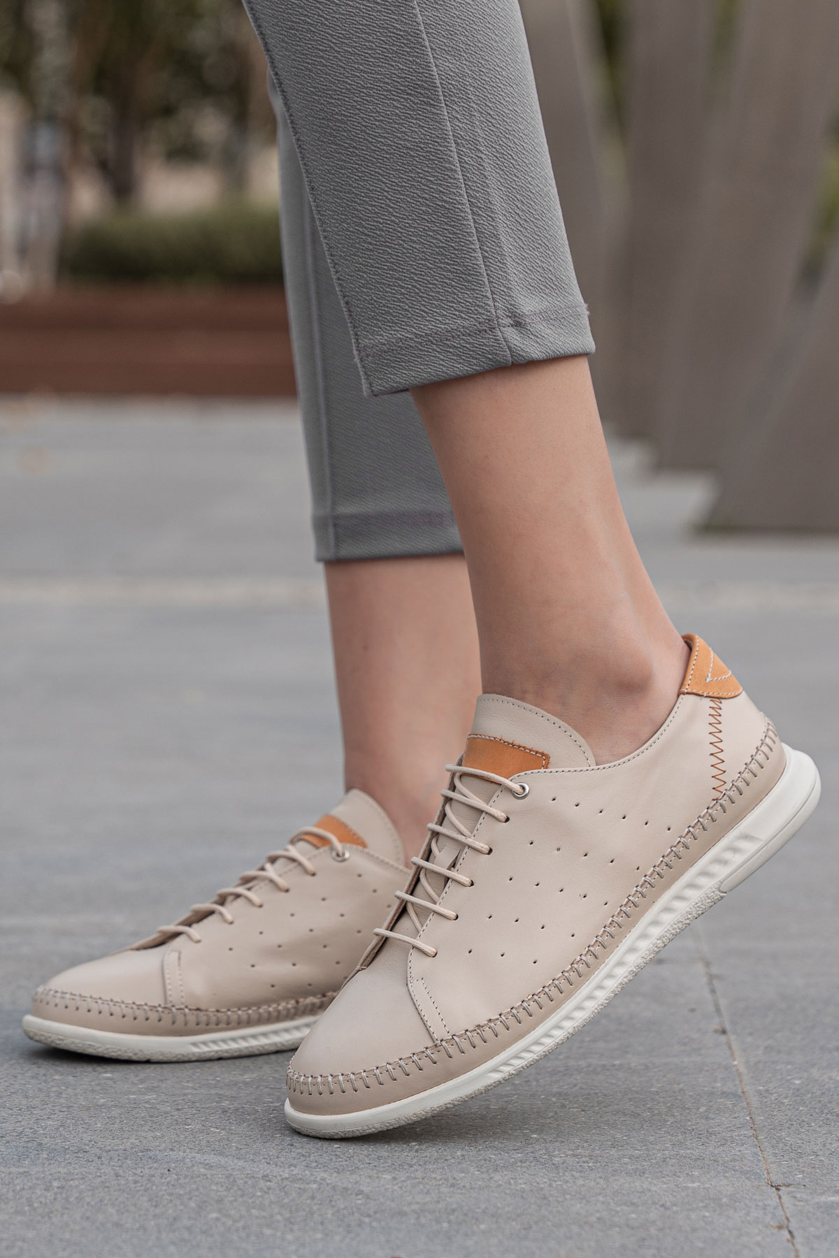 Comfort İçi Dışı Deri Kadın Sneaker