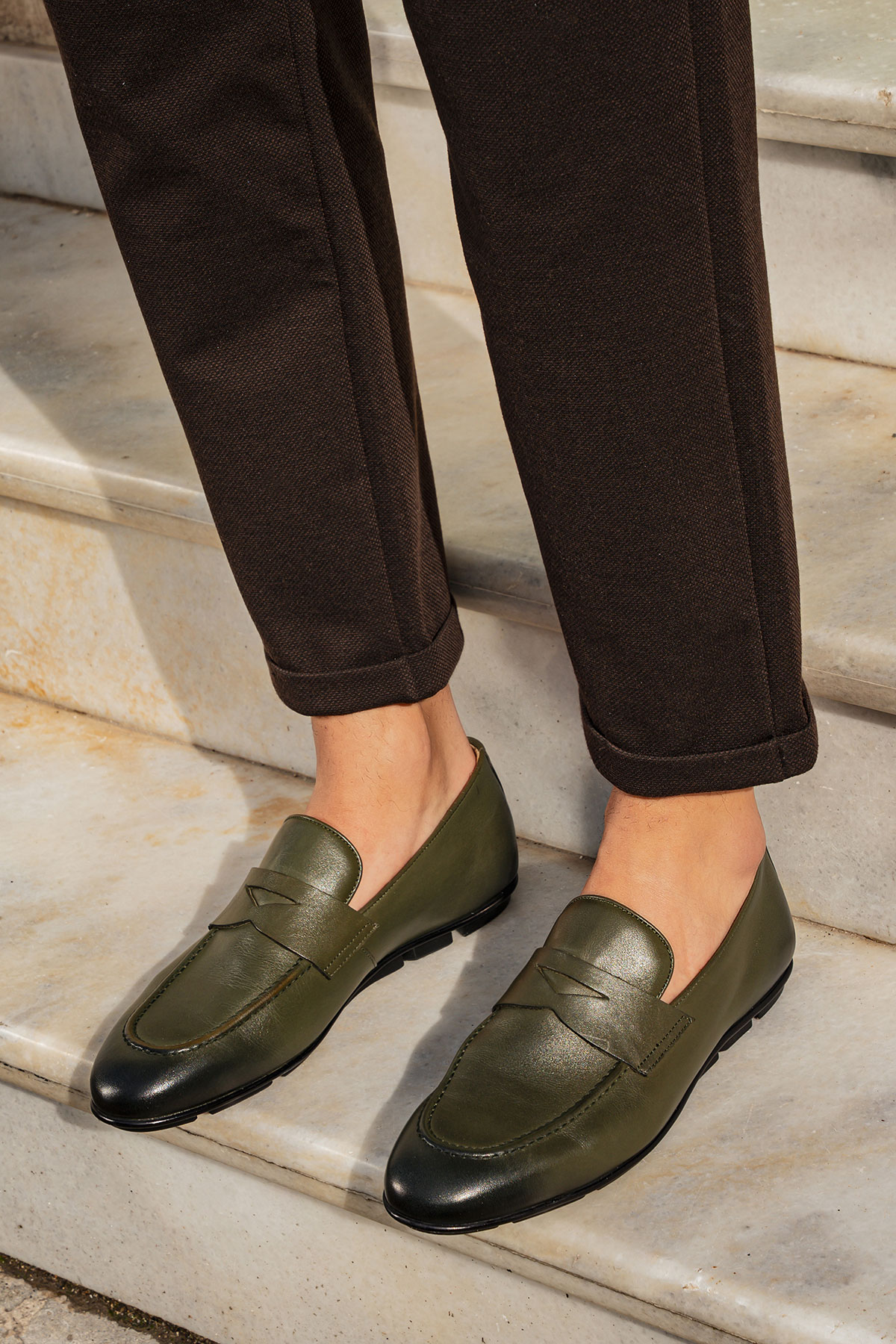 حذاء لوفر مايسترو رجالي كلاسيكي من الجلد