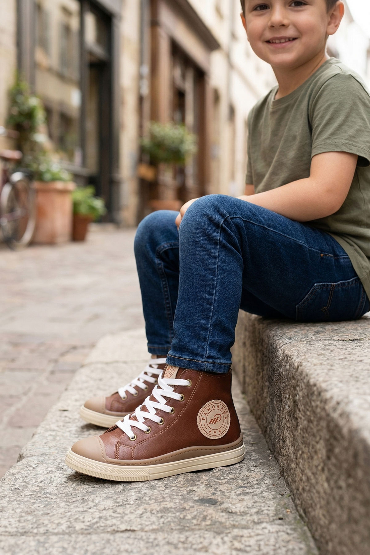 Bağcıklı ve Fermuarlı Çocuk Bot