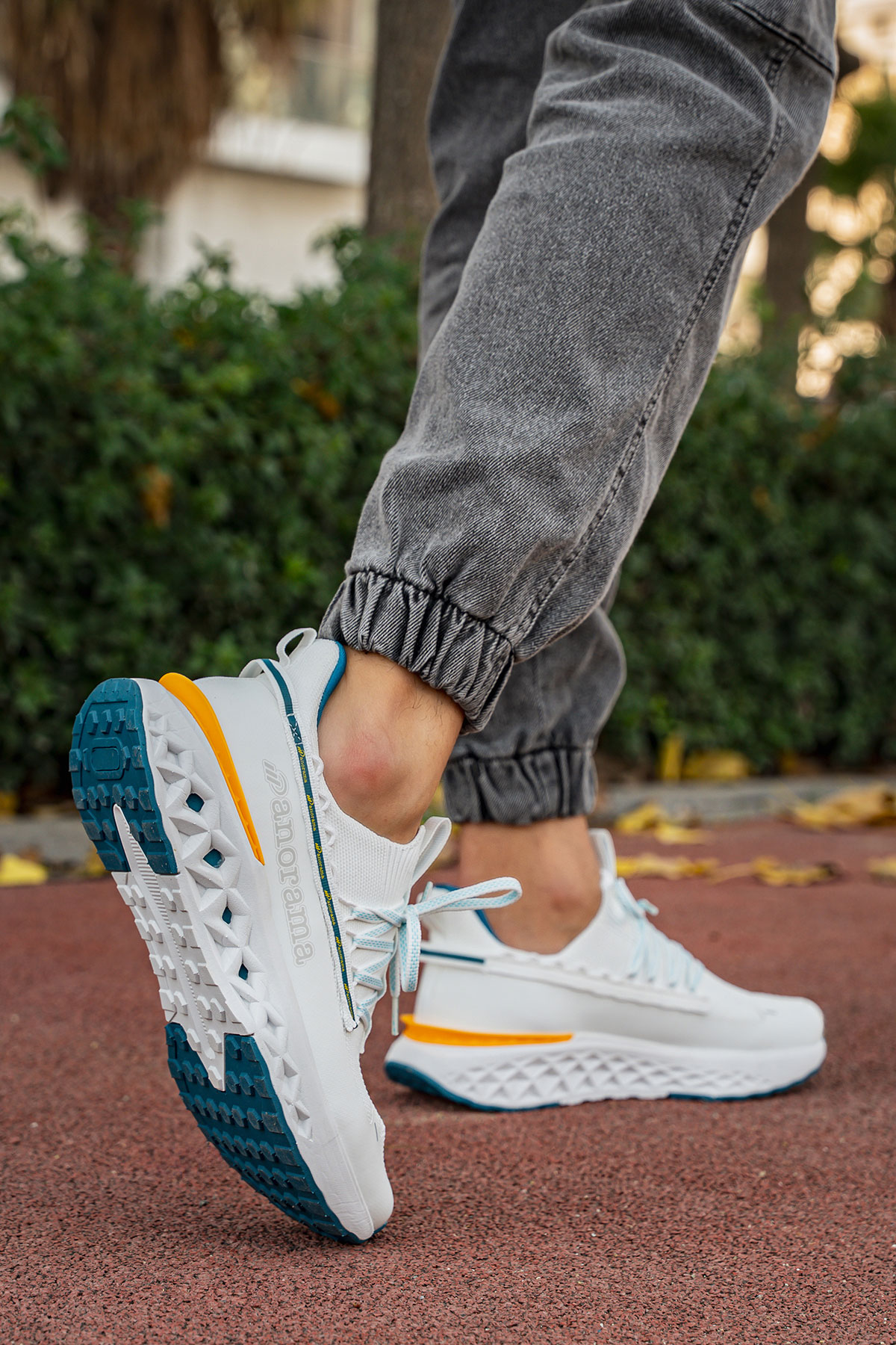 Esnek Kalın Taban Erkek Sneaker