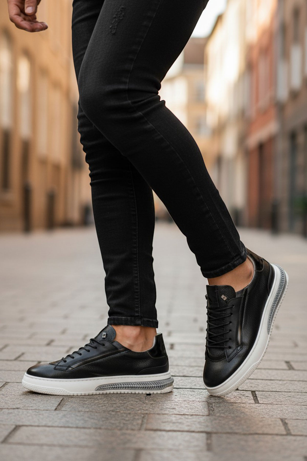 حذاء سنيكرز رجالي من الجلد الطبيعي داخلي وخارجي بنعل EVA