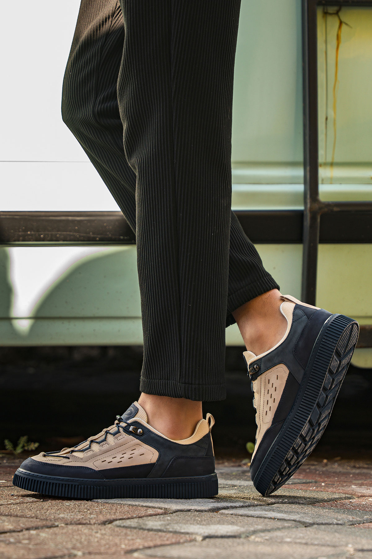 Мужские кроссовки из натуральной кожи и нубука