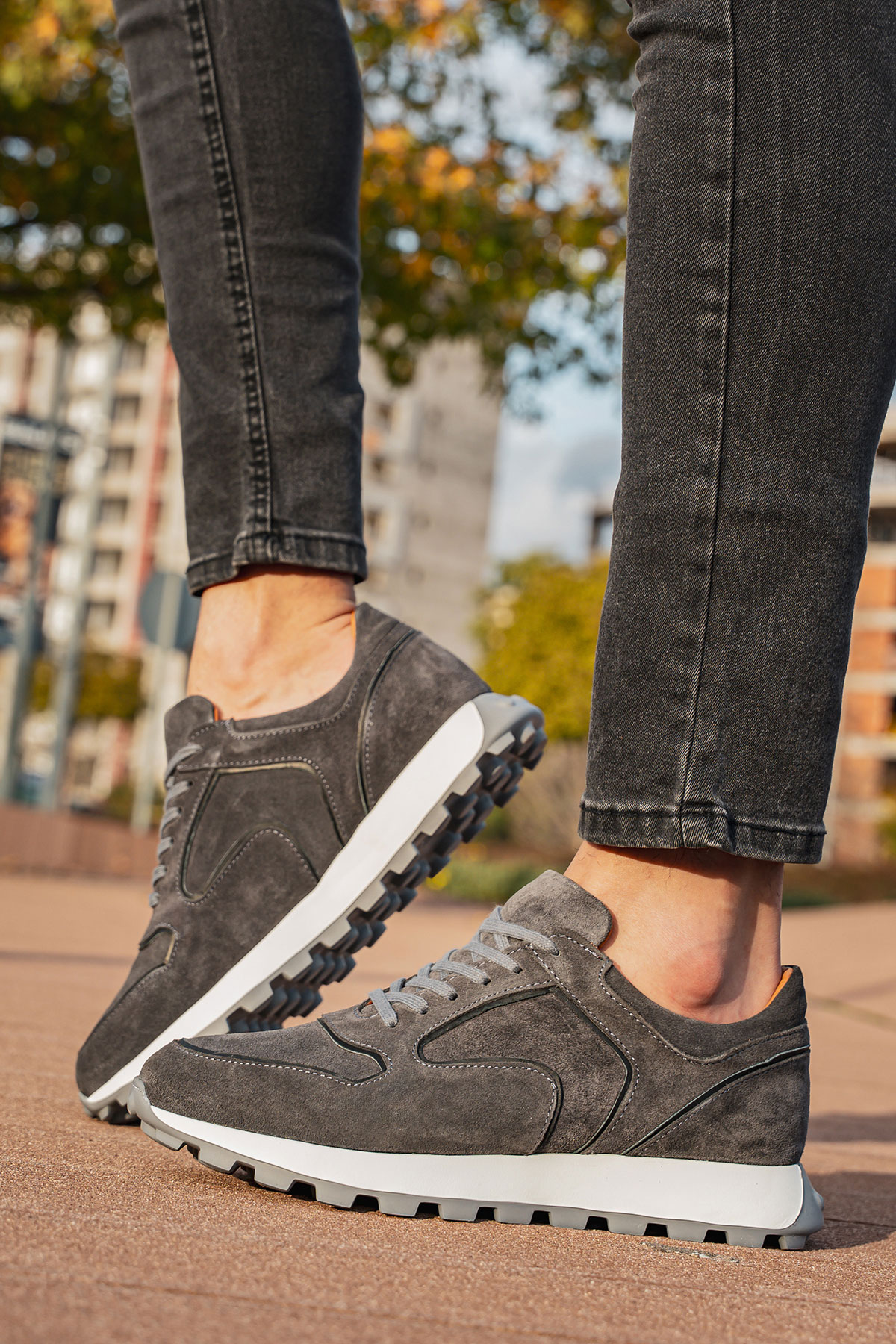 Мужские кроссовки из натурального нубука