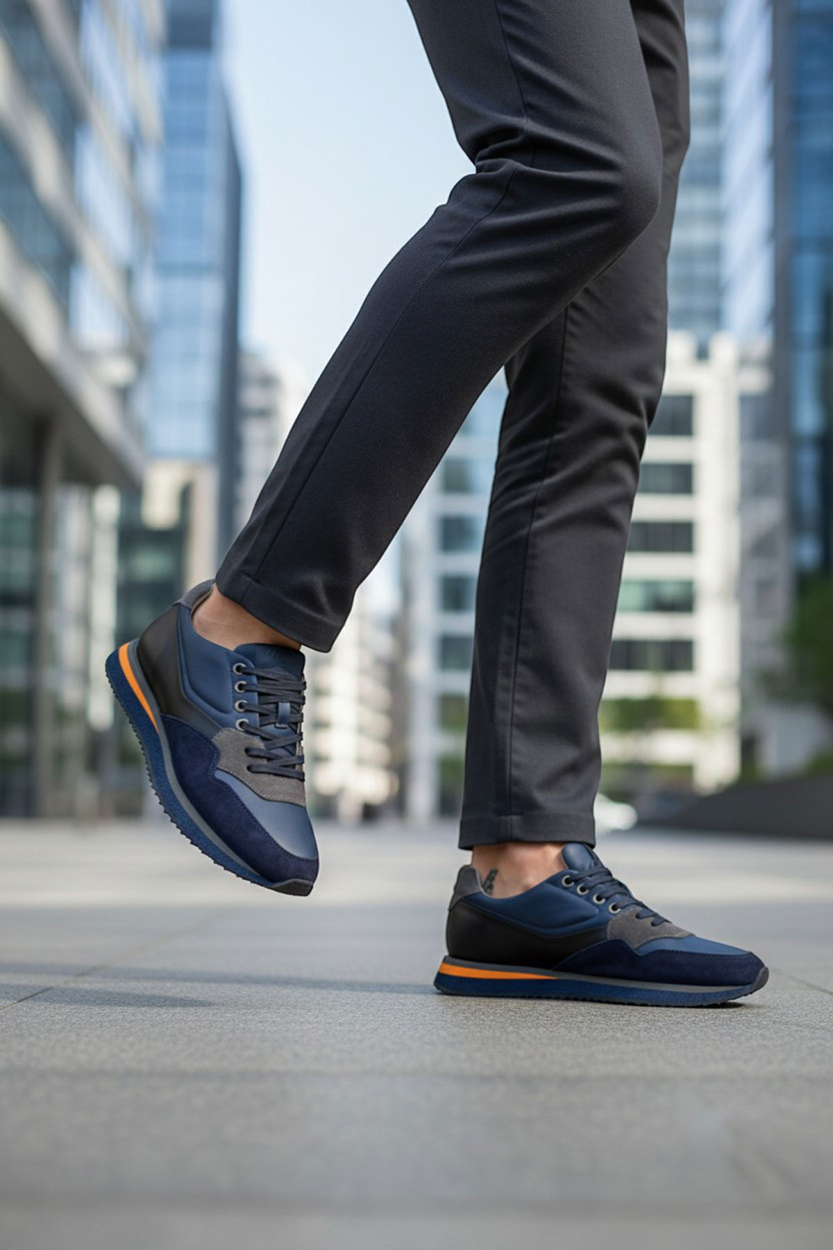 حذاء سنيكرز رجالي مريح من الجلد الطبيعي بنعل خفيف