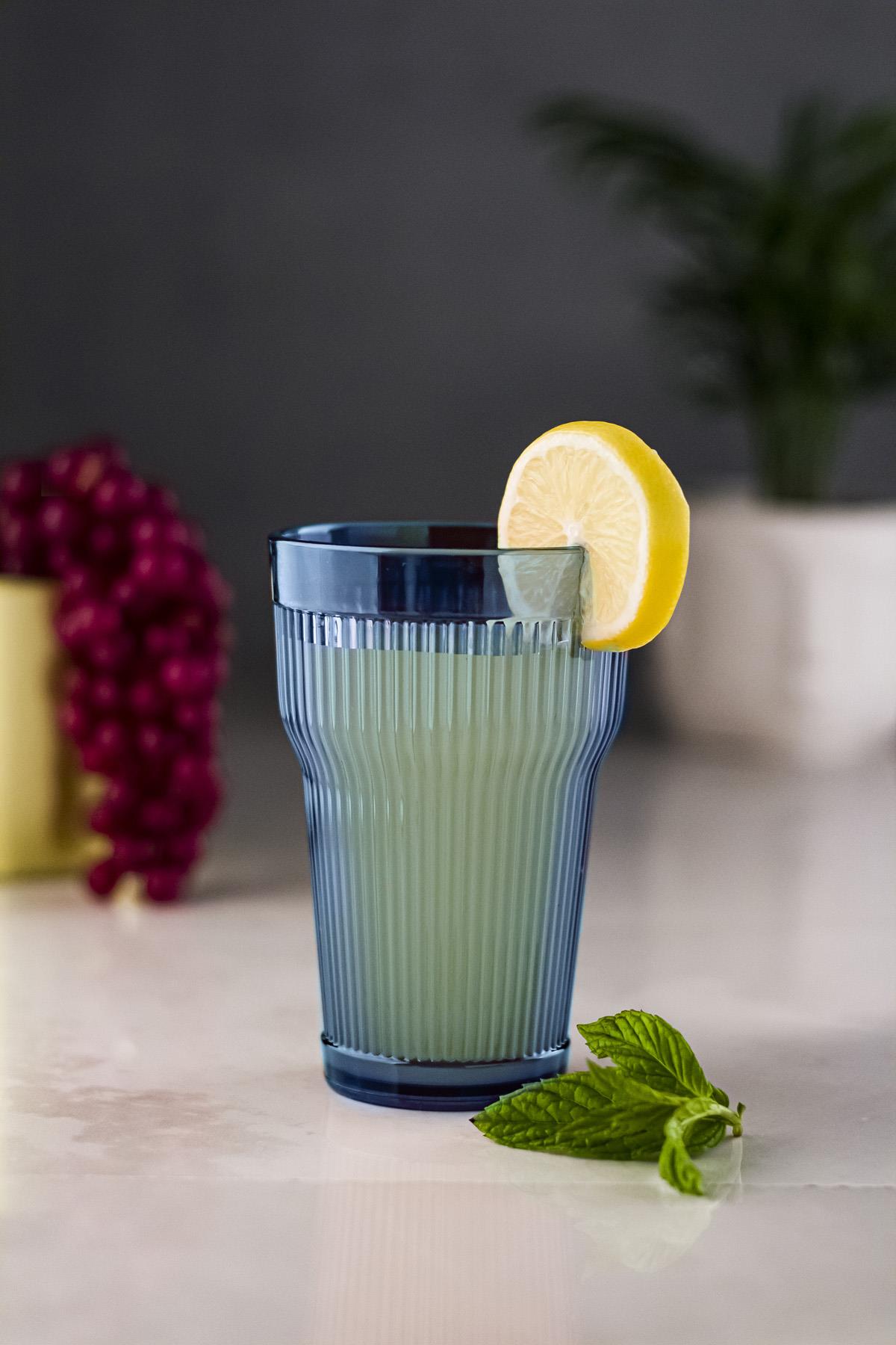 Akrilik Lacivert Tekli Uzun Bardak & Su Meşrubat Bardağı 400 ml ( Cam Değildir )