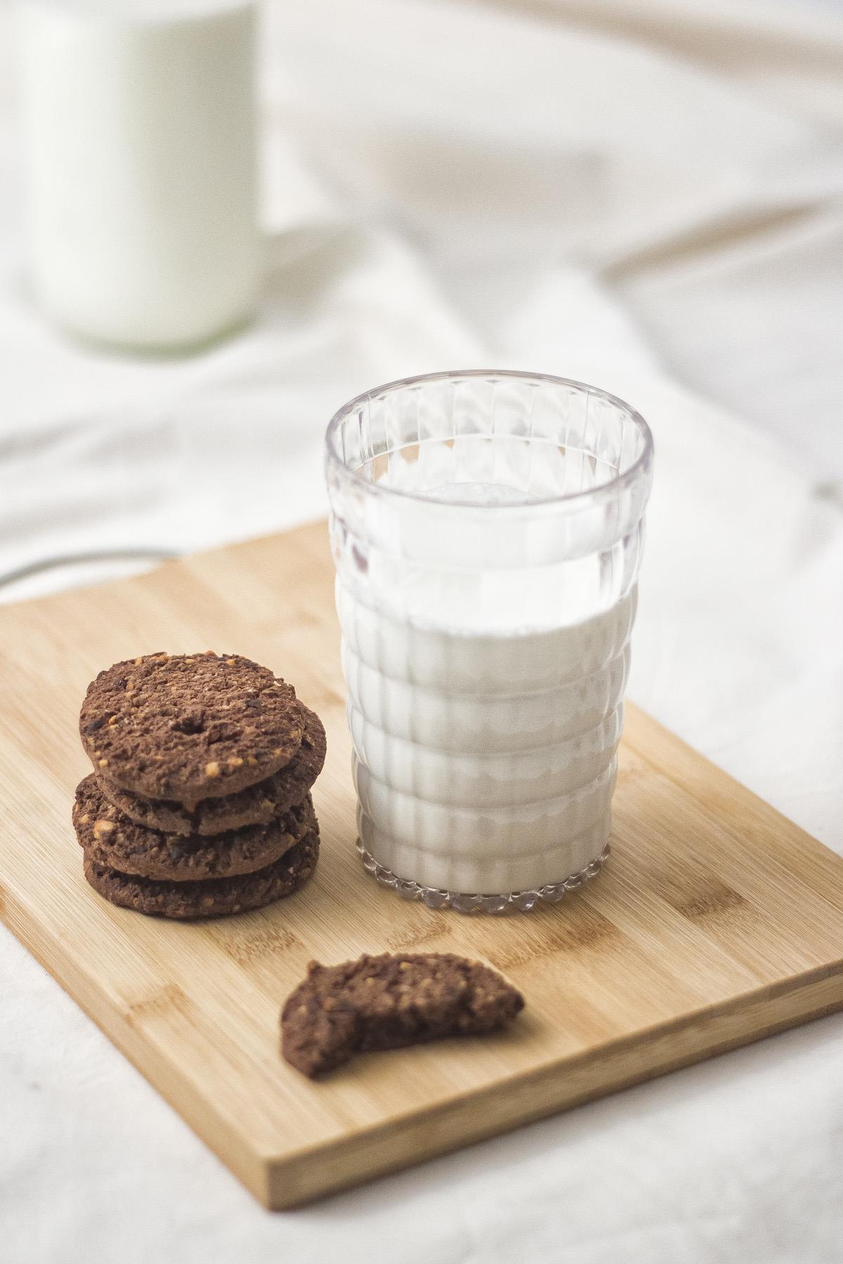 Allegra Şeffaf Akrilik Bardak 6'lı Set | 400 ml | Su, Meşrubat, Sunum ve Kahve Yanı İçin | Cam Değildir | Kırılmaya Dayanıklı