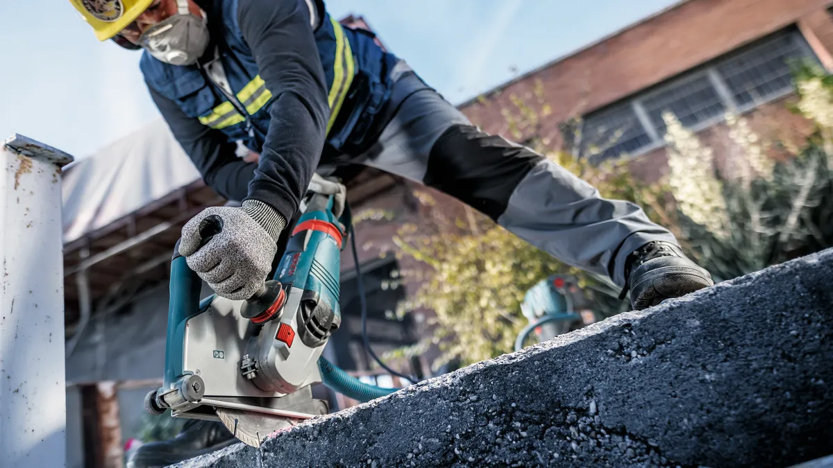 BOSCH 180 mm Universal Beton-Yapı Malzemeleri için Elmas Testere nereden bulurum