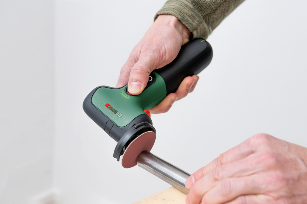 BOSCH EasyCut&Grind Akülü Kesme ve Zımparalama Makinası 7.2 Volt fiyatı