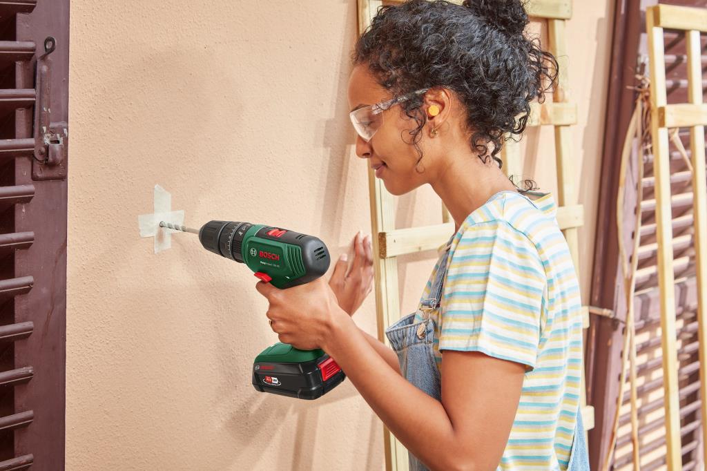 BOSCH EasyImpact 18V-40 Şarjlı Matkap (Akü ve Şarj Aleti Hariç) ne işe yarar