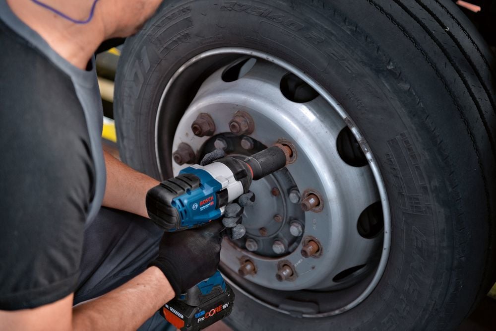 BOSCH GDS 18 V-1000 Şarjlı Somun Sıkma 18 Volt 1/2 Soket 5.0 Amper nasıl kullanılır