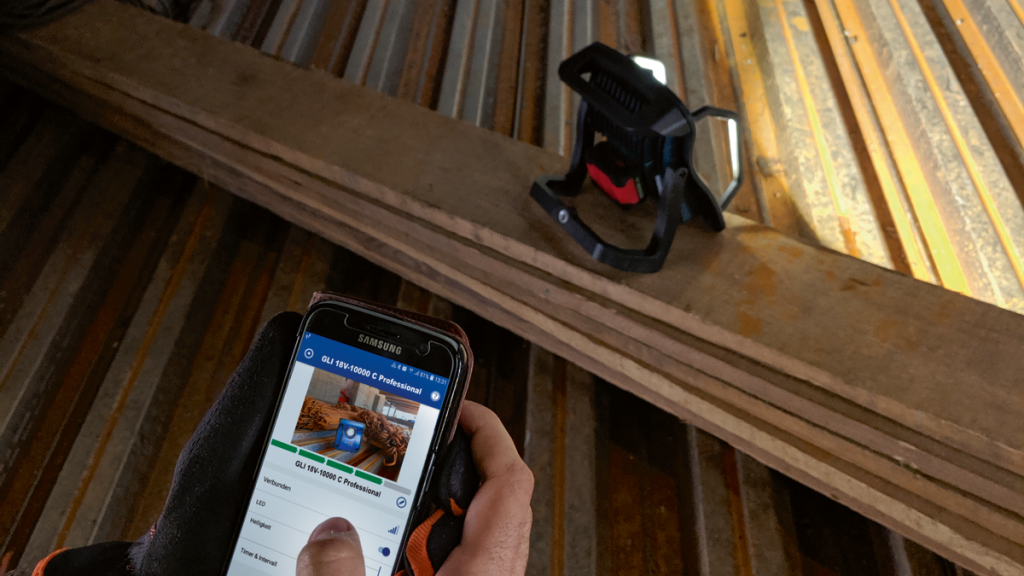 BOSCH GLI 18V-4000 C Akülü Led Fener ve Projektör 4000 Lümen 18 Volt (Akü ve Şarj Aleti Hariç) fiyatı