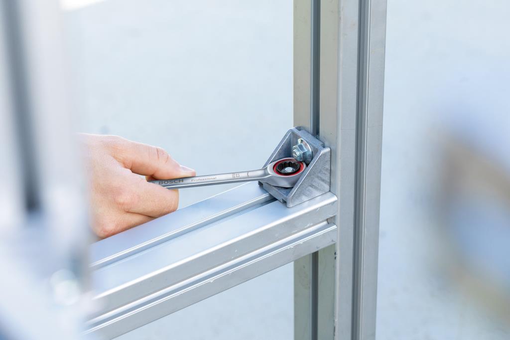 BOSCH Profesyonel 10 Parça Cırcır Kombine Anahtar Takımı (1600A02AU0) nasıl kullanılır