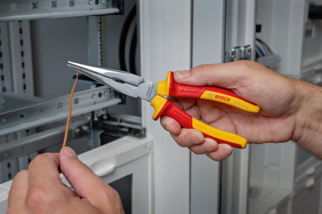BOSCH Profesyonel VDE 1000 Volt Kargaburun 200 mm (1600A02NE3) ne işe yarar
