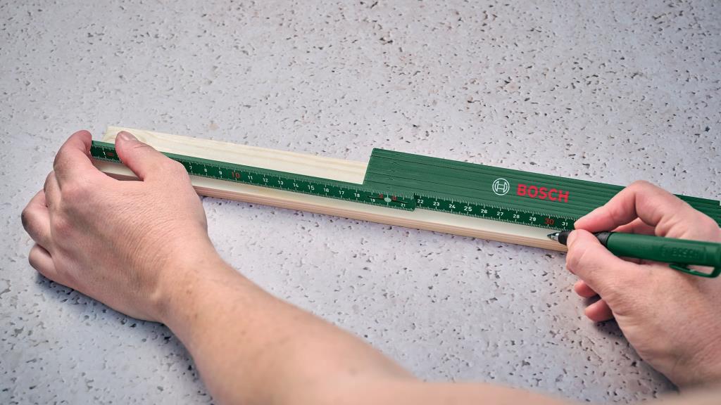 BOSCH Su Terazisi - Katlanır Metre - Kalemli İşaretleme Seti (1600A02W7S) ne işe yarar