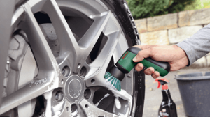 BOSCH UniversalBrush Akülü Temizleme Makinası fiyatı