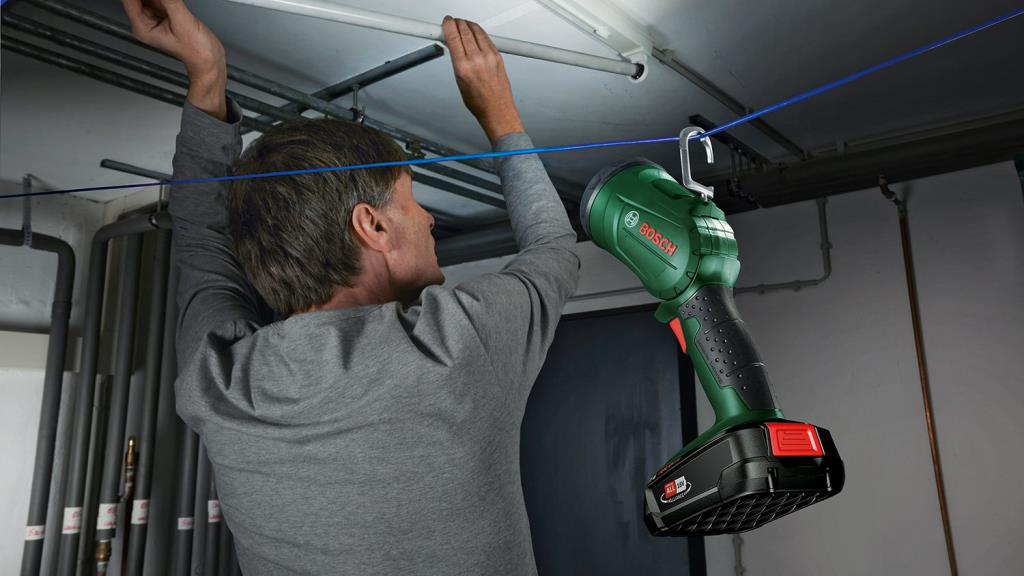 BOSCH UniversalLamp 18 El Feneri (Akü ve Şarj Aleti Hariç) ne işe yarar