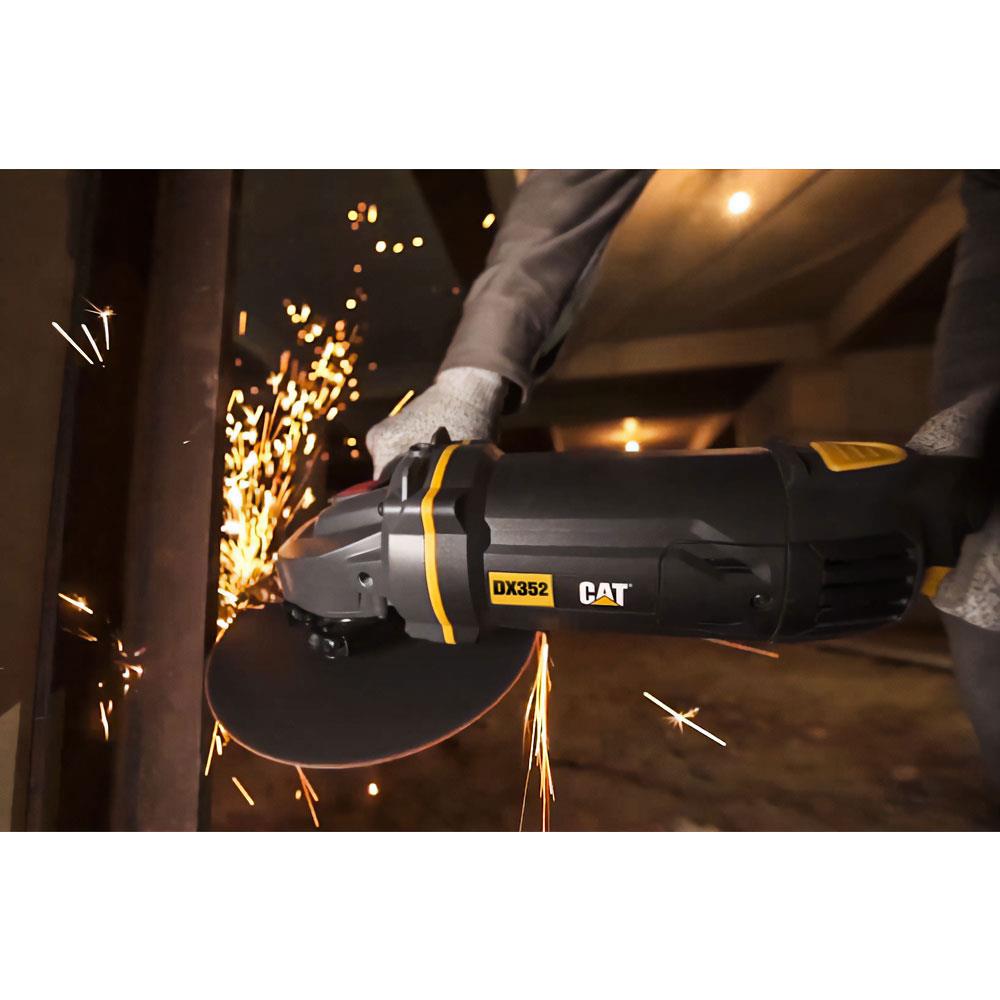 CAT DX352 2350Watt 180mm Profesyonel Dönebilir Tutma Kollu Büyük Taşlama ne işe yarar
