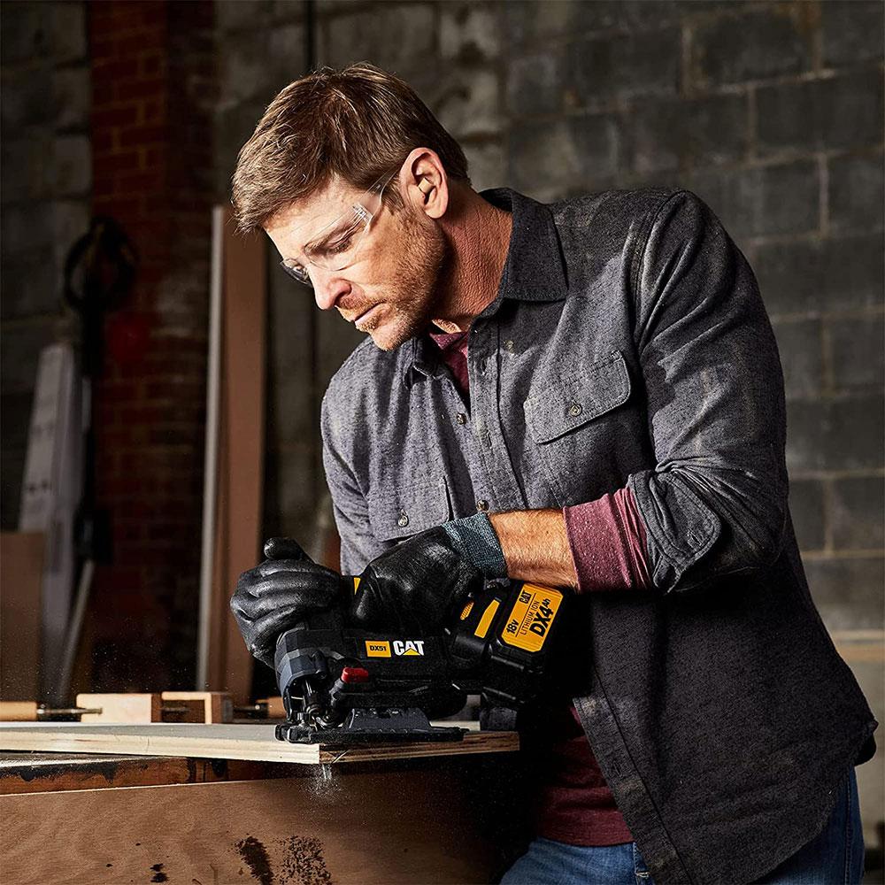 CAT DX51 18Volt/4.0Ah Li-ion Tek Akülü Profesyonel Kömürsüz Dekupaj Testere ne işe yarar