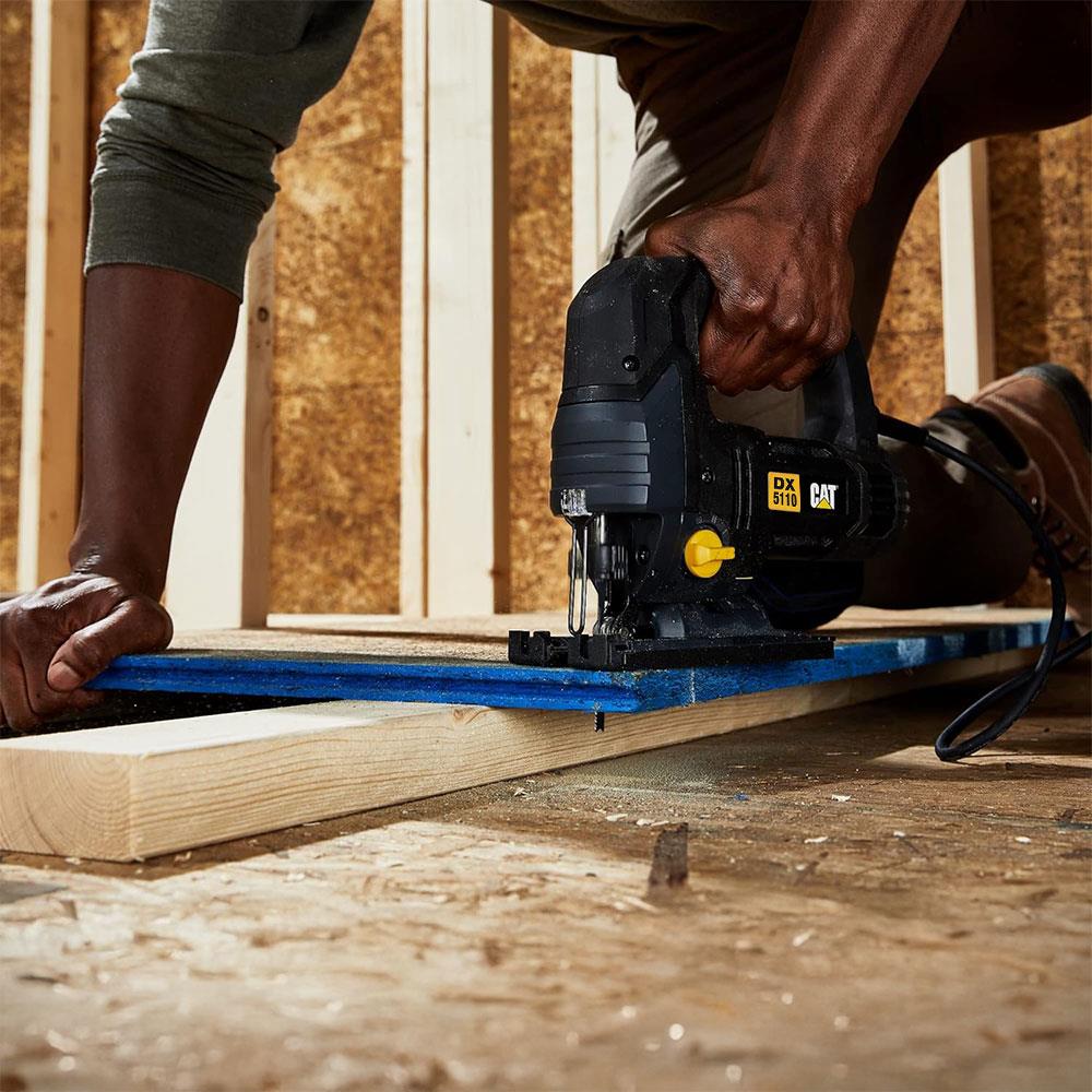 CAT DX5110 780Watt Profesyonel Devir Ayarlı Dekupaj Testere ne işe yarar