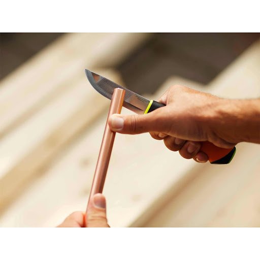 FISKARS Ağır İş Bıçağı (156018-1023619) ne işe yarar