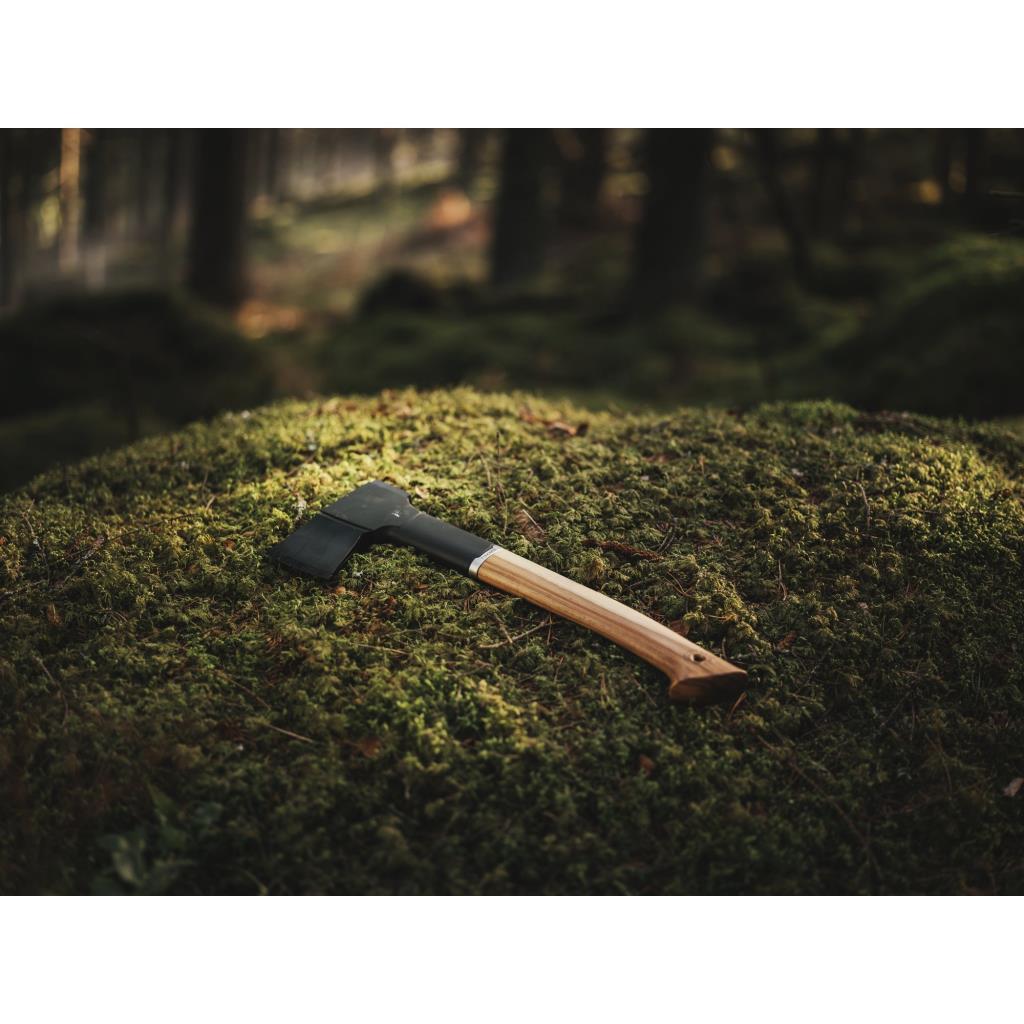 FISKARS N10 Ahşap Saplı Parçalama Balta (1051143) ne işe yarar