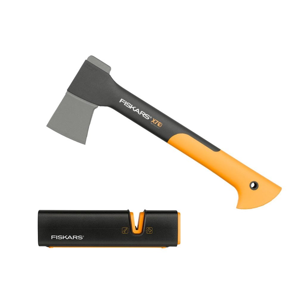 FISKARS X7 Parçalama Baltası (Bileme Aparatı Hediyeli) fiyatı