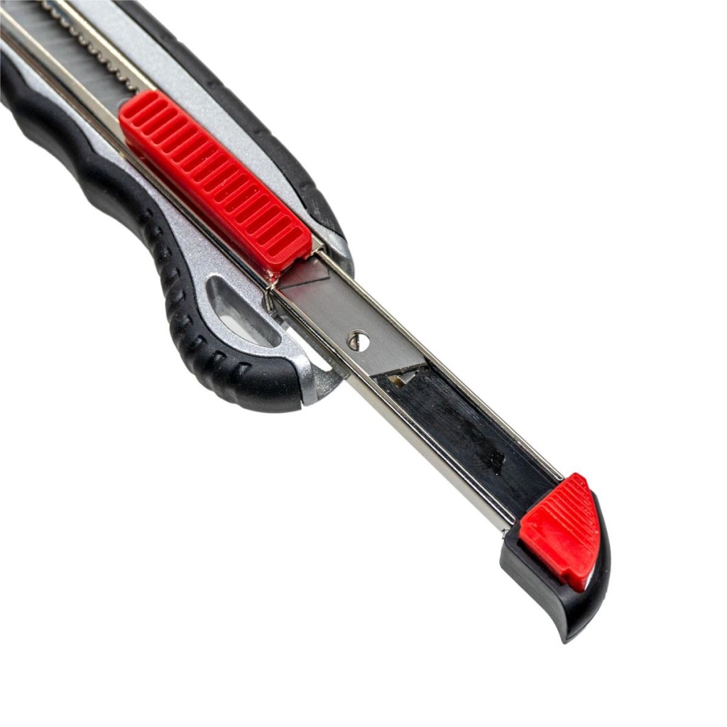 İzeltaş Pro Metal Gövde Oto.Yüklemeli 5 Yedekli Maket Bıçağı 9 mm nereden bulurum