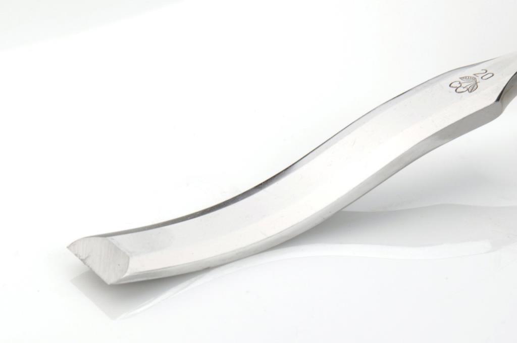 Kirschen Two Cherries Ahşap Saplı S-Form Iskarpela - 20 mm nasıl kullanılır