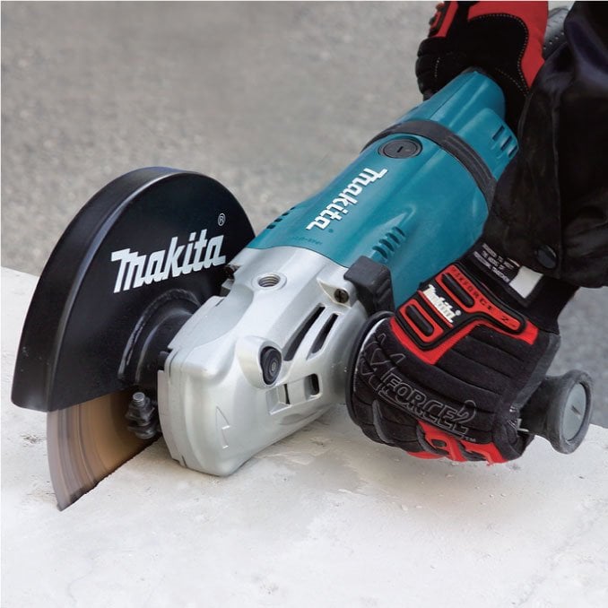 MAKİTA GA 9040S01 Taşlama 2600 Watt 230 mm nasıl kullanılır