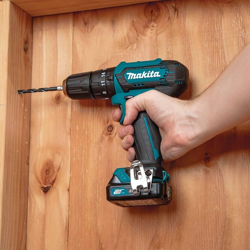 MAKİTA HP333 DWAE Çift Akülü Darbeli Vidalama 12 Volt 2.0 Amper nereden bulurum