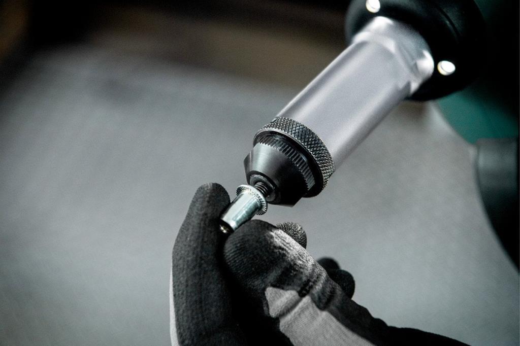 METABO NMP 18 LTX BL M10 Akülü Somun Perçin Tabancası 18 Volt (Akü ve Şarj Aleti Hariç) ne işe yarar