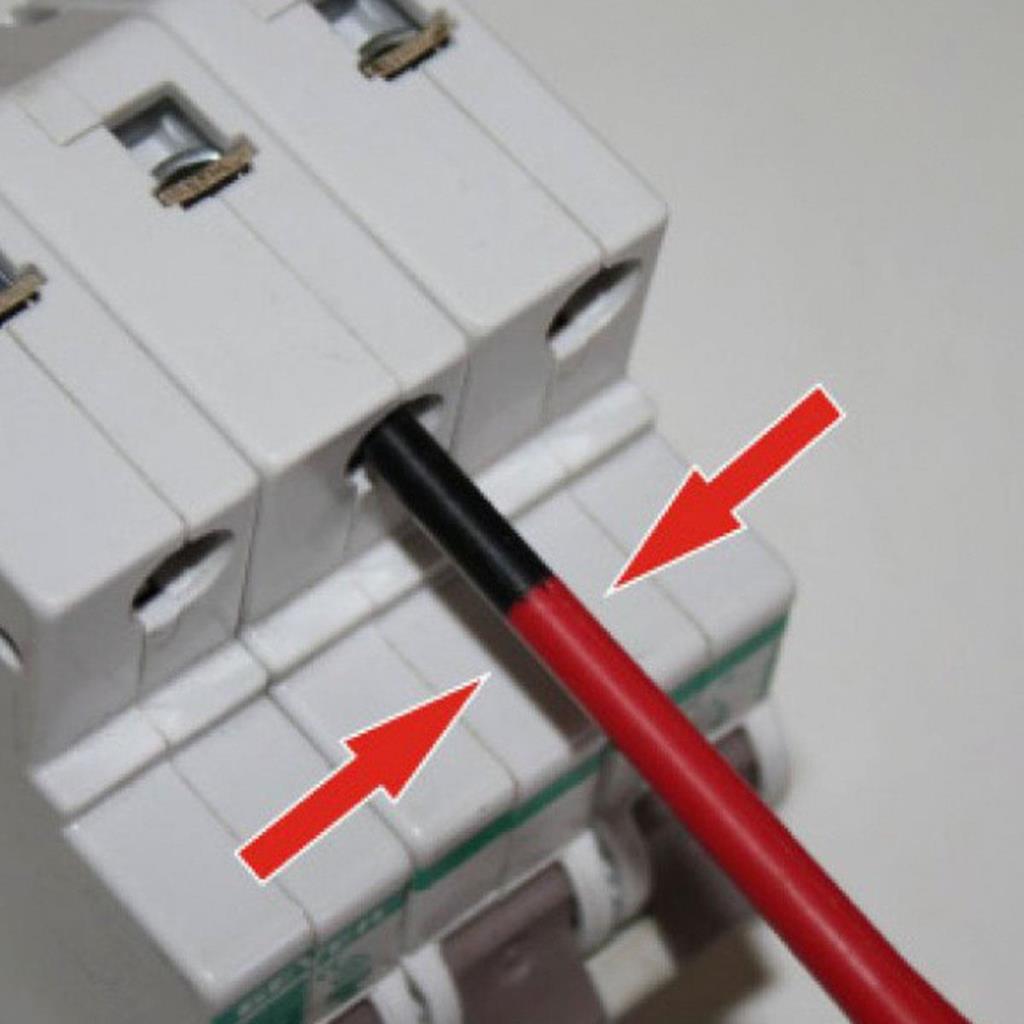 Narex 834005 Slim Serisi Elektrikçi İzoleli Düz Tornavida 4.0x100 mm ne işe yarar