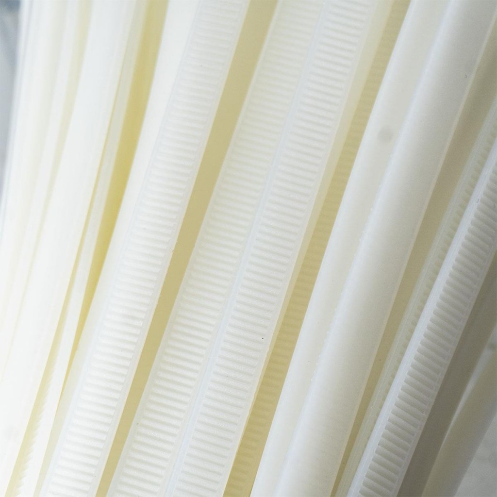 Plastik Kablo Bağı Cırt Kelepçe Beyaz 9.0x1200 mm (100 Adet) nasıl kullanılır