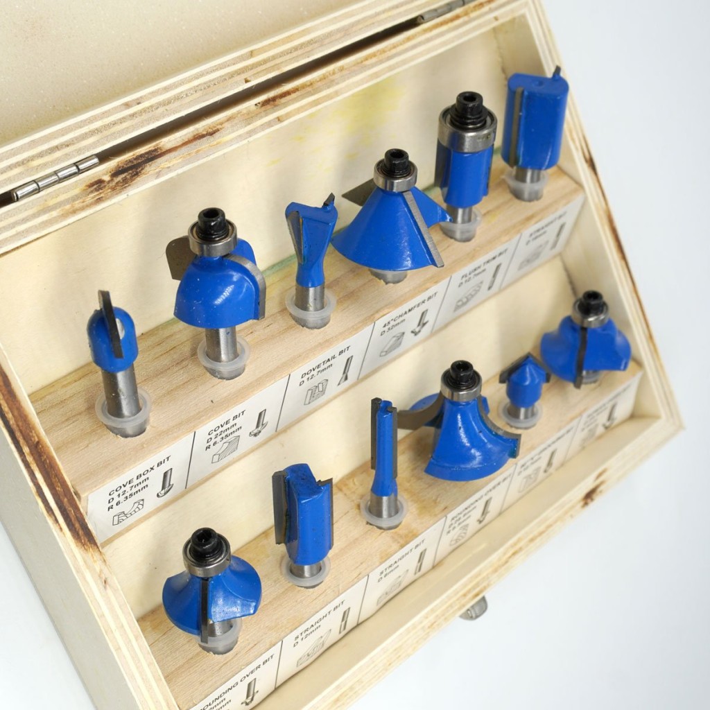 Topshop TH03039 12 Parça Ahşap Freze Uç Seti 8mm Sap ne işe yarar