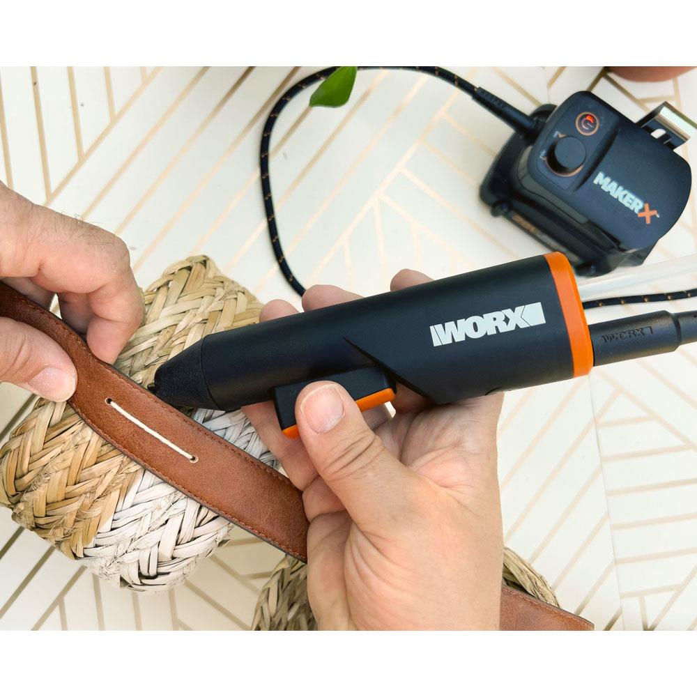 WORX WX746.9 MAKERX 20Volt Profesyonel Sıcak Mum Silikon Tabancası + 10 Silikon (Akü Dahil Değildir) ne işe yarar