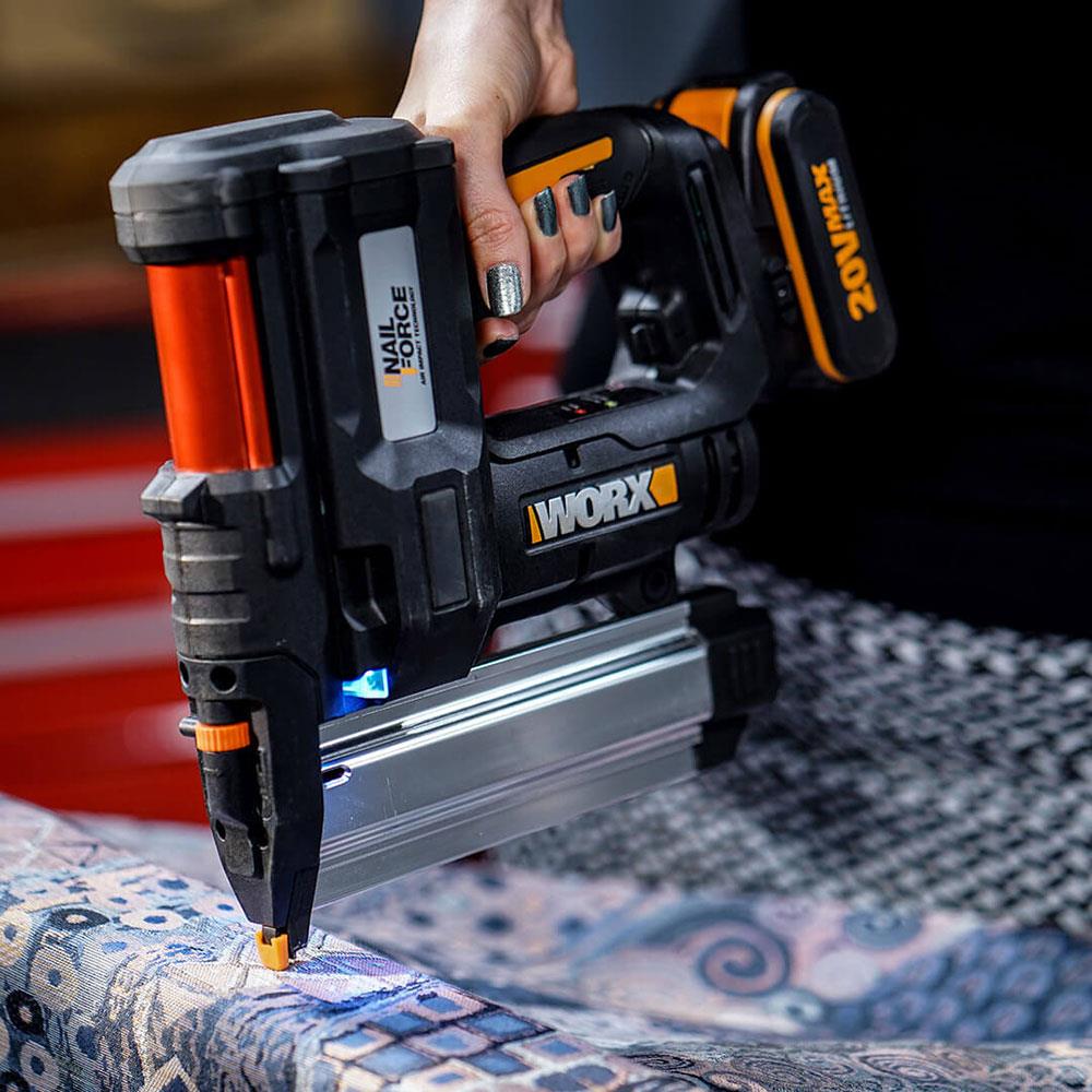 WORX WX840 20Volt/2.0Ah. Li-ion Şarjlı Profesyonel 16-40mm Zımba ve 15-50mm Çivi Çakma + 2900 Adet Yedek Zımba ve Çivi ne işe yarar