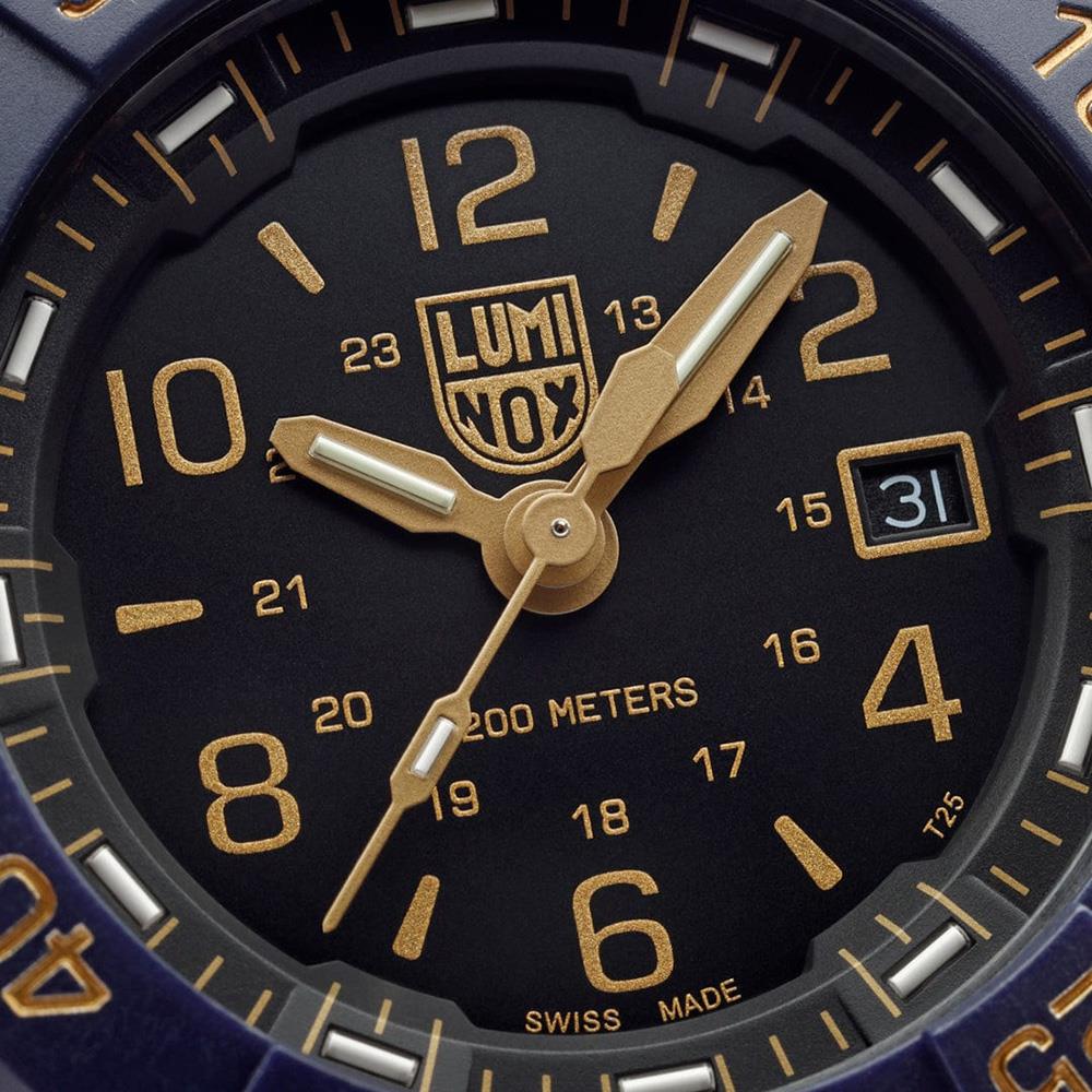 XS.3255.CB.NSF NAVY SEAL FOUNDATION Erkek Kol Saati