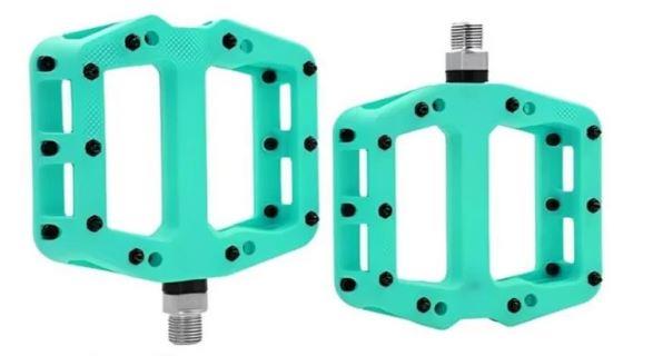 Briviga Plastik Çivili Platform Pedal Turkuaz Bisiklet Pedalı 3 Kapalı Rulmanlı 101x113mm, 300g)