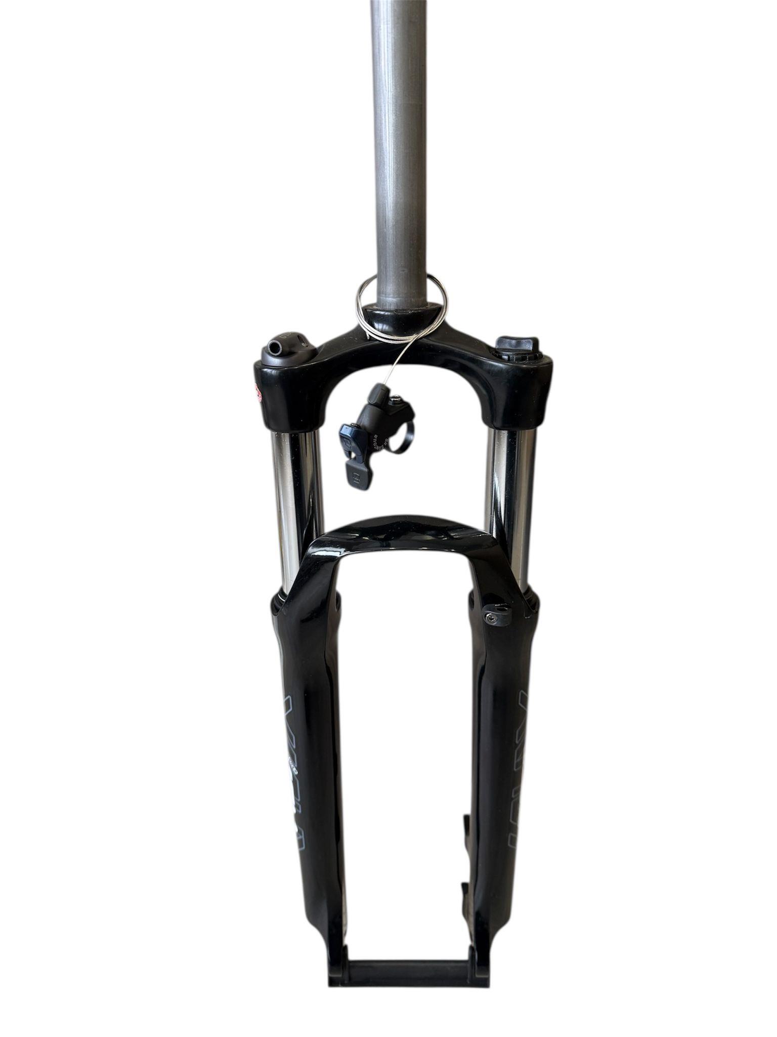 SR Suntour Xcm 26" Jant Gidondan Kilitlenebilir Bisiklet Maşası Siyah 1-1/8 QR Maşa Disk Fren Uyumlu