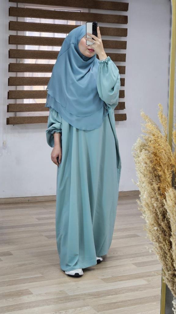 women's two-piece hijab clothing model 828 - Green women's two-piece hijab clothing model 828 - Green