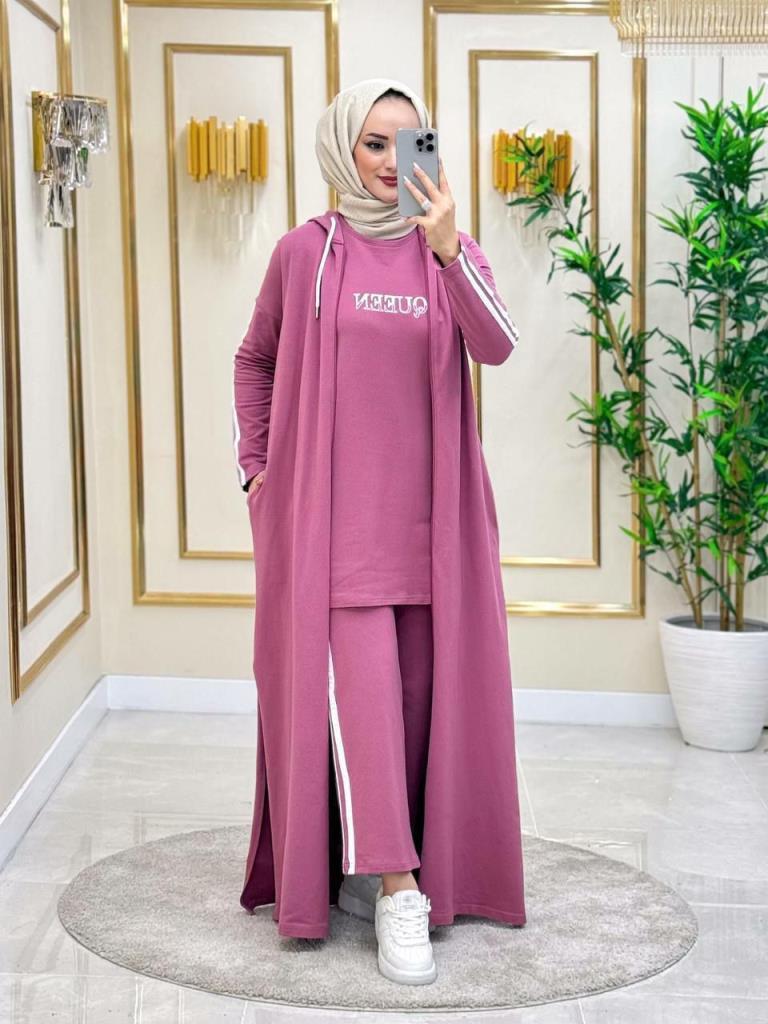 تميزي بإطلالة أنيقة وعملية مع هذه البيجامة ذات التصميم المميز موديلA0282 - PEMBE