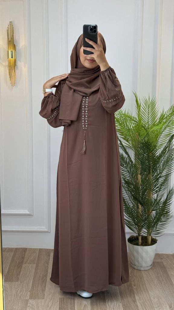 Elegant abaya with delicate embroidery on the sleeves, comes with a matching shawl for a practical and modest look, model A0535 - Brown